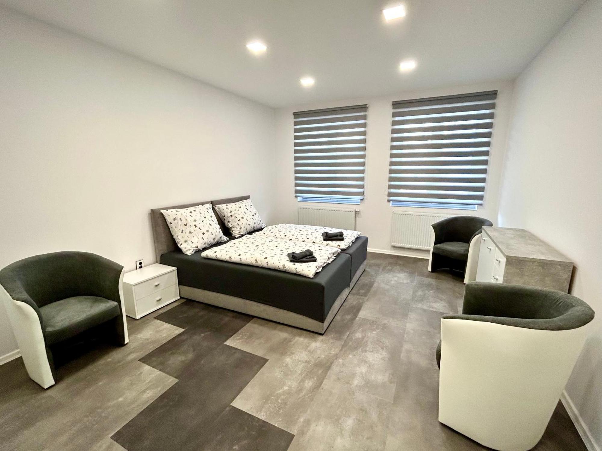 Apartmany Premium Se Soukromym Parkovanim Česká Lípa Exterior foto