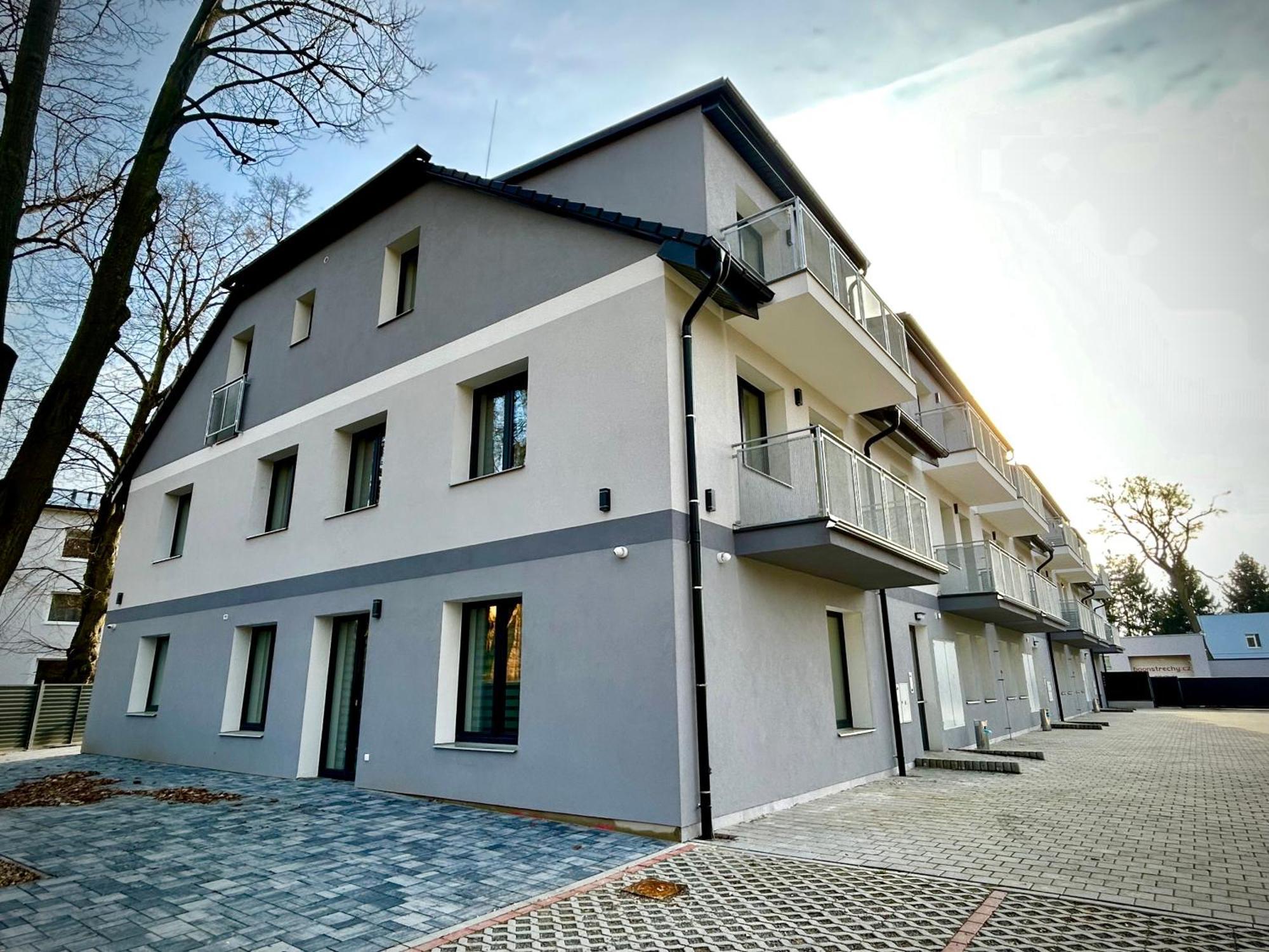 Apartmany Premium Se Soukromym Parkovanim Česká Lípa Exterior foto