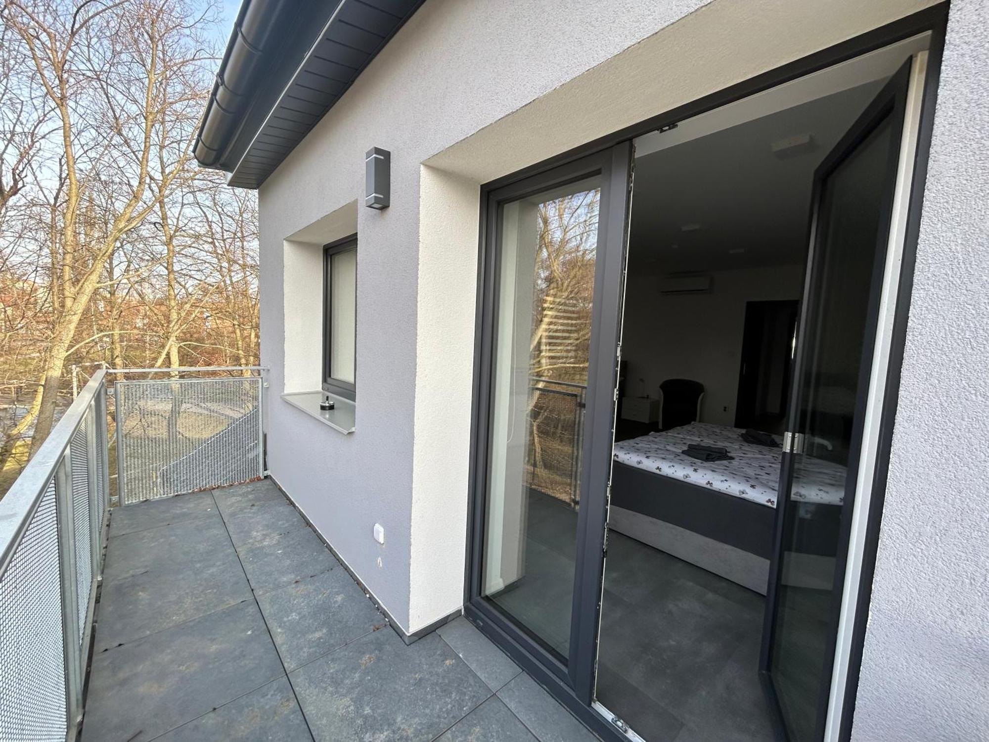 Apartmany Premium Se Soukromym Parkovanim Česká Lípa Exterior foto